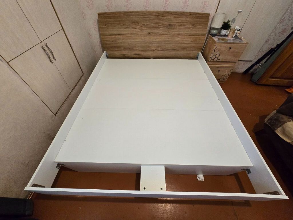 İşlənmiş, İkinəfərlik çarpayı, Bazasız, Matrassız, Siyirməsiz — Mebel, Bakı (2)