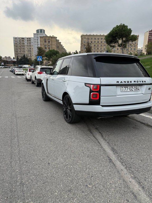 Land Rover Range Rover, 3.0 L, 2019 il, 68 000 km — Avtomobillər, Bakı (4)