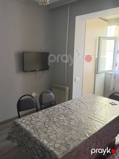 İcarəyə verilir 2 otaqlı köhnə tikili 50 m²