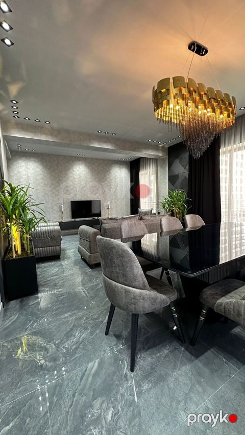 İcarəyə verilir 3 otaqlı yeni tikili 160 m²