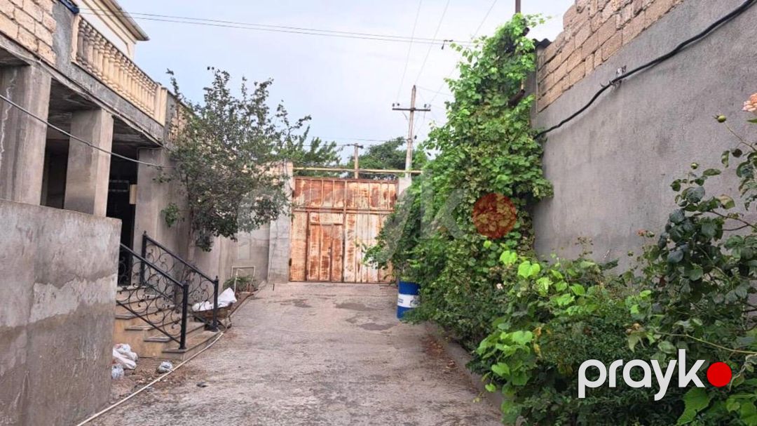 Satılır 10 otaqlı həyət evi/bağ evi 1000 m² — Ev, villa, Bakı (3)