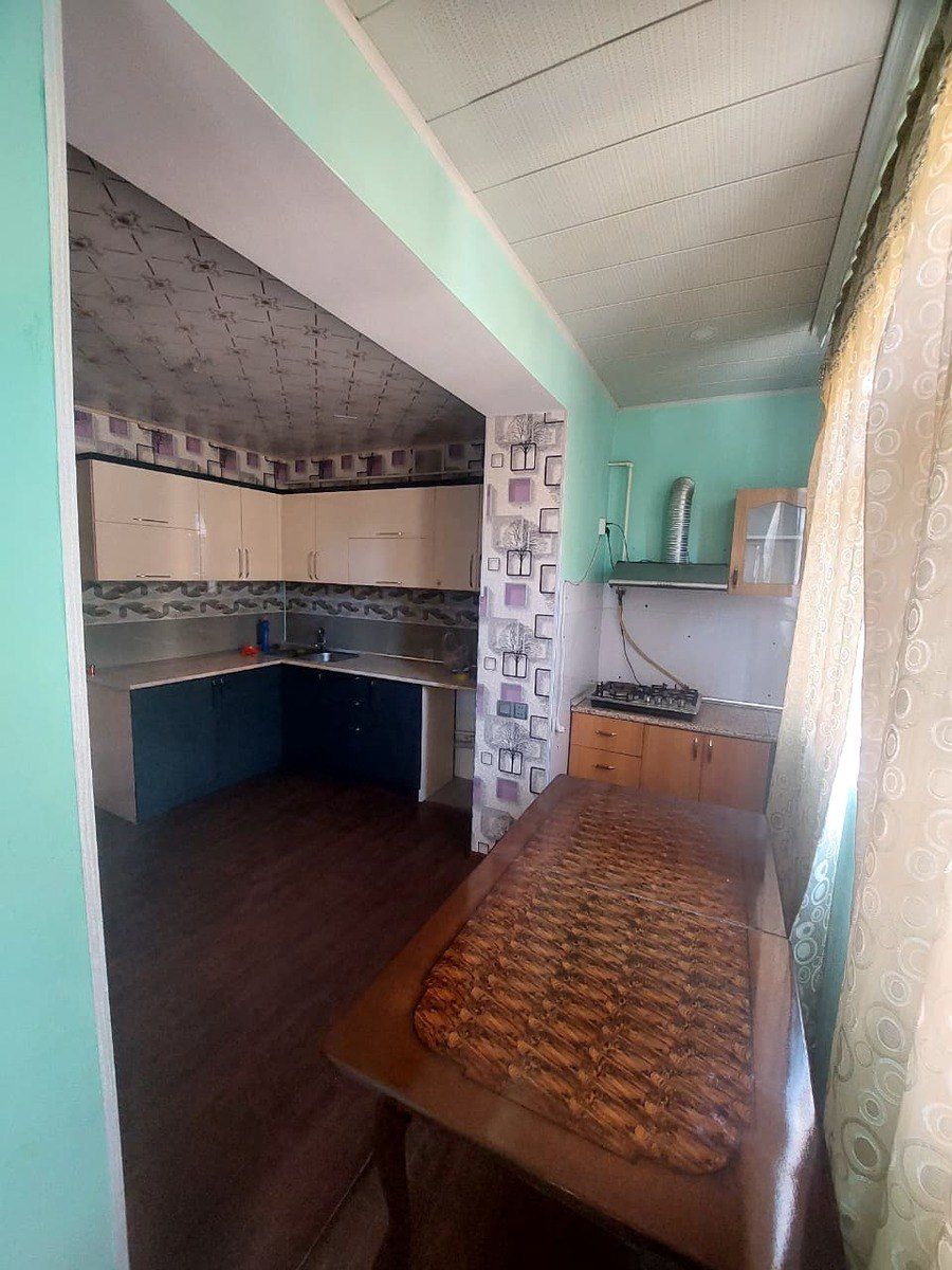İcarəyə verilir 4 otaqlı köhnə tikili 100 m² — Mənzil, Bakı (9)