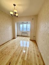 Satılır 2 otaqlı köhnə tikili 50 m² — Apartment