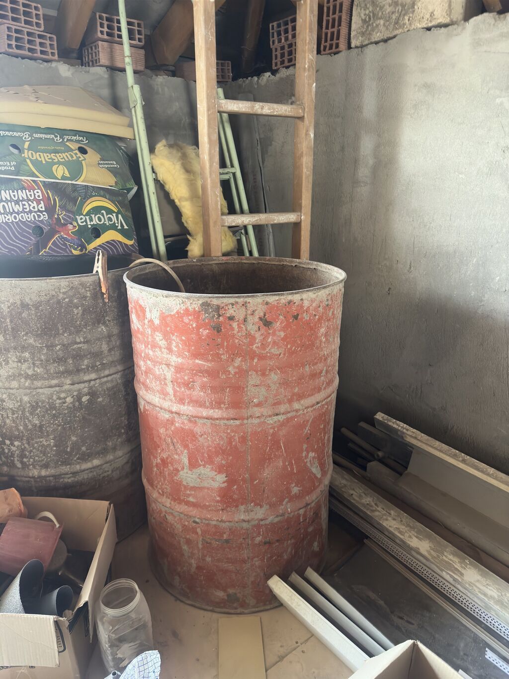 Metall barel – 200 litrlik - Material: qalın divarlı polad - Həcmi