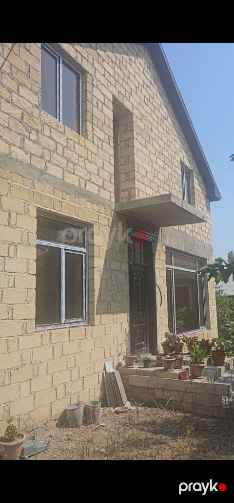 5 otaqlı, 180 kv. m, Təmirsiz
