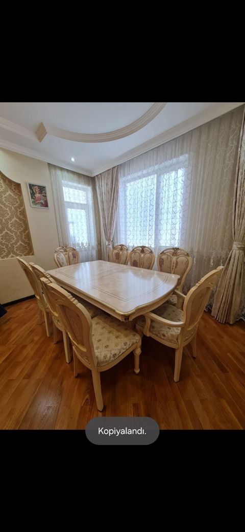 Masa desti ideal veziyyetde 1500azn 7ci mkr dernegul metrosunun yani