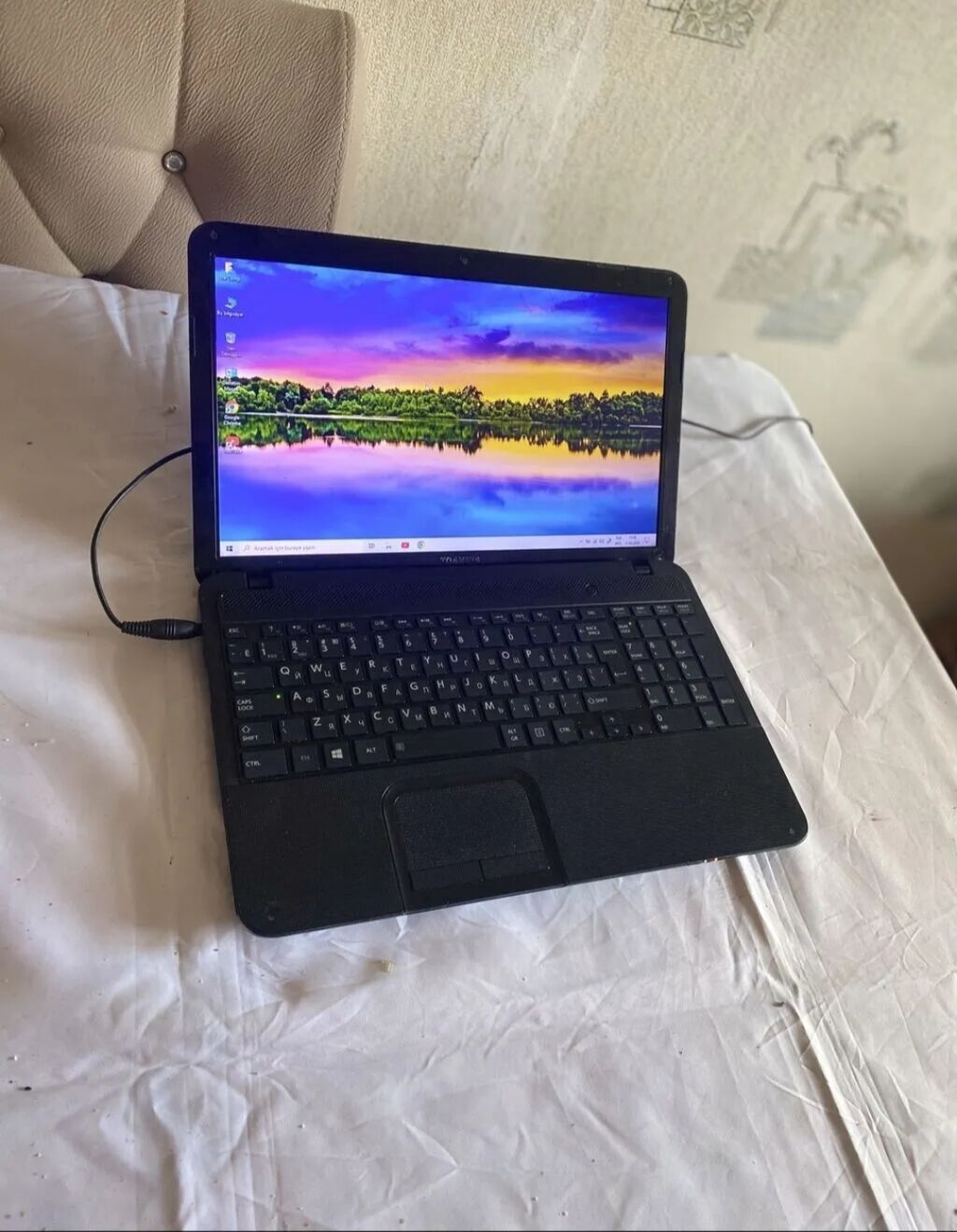 Noutbuk – 15.6" ekranlı, tam ölçülü klaviatura və böyük touchpad — Elektronika, Bakı (2)