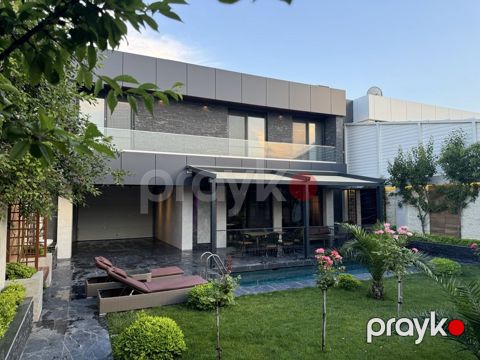 İcarəyə verilir 4 otaqlı həyət evi/bağ evi 300 m²