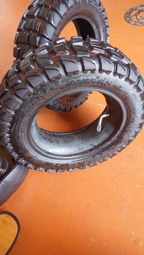 Elektrik skuter üçün off-road təkərləri 90/65-6.5 və oturacaq