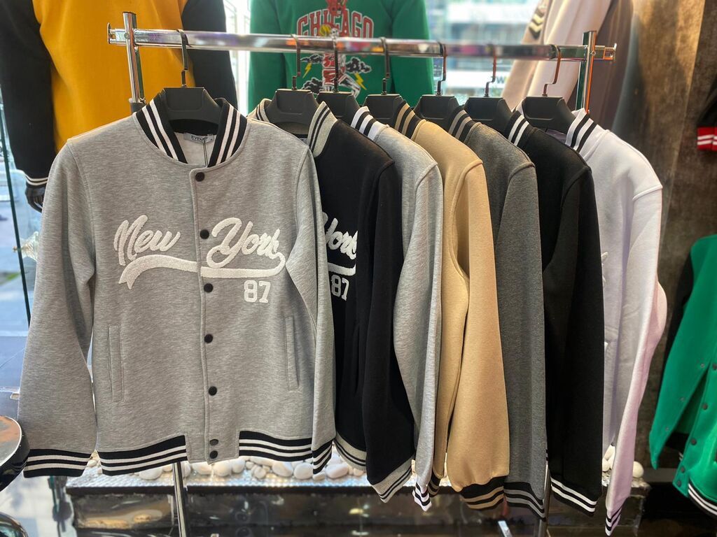 Unisex kollecsiya – varsity stilində snap düyməli jaketlər — Şəxsi əşyalar, Bakı (5)