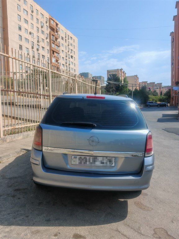 Opel Astra, 1.3 L, 2010 il, 288 500 km — Avtomobillər, Bakı (4)
