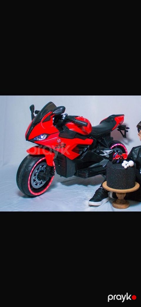 Uşaqlar uçun motorsiklet satilir, yenidir, cox az işlenib, heç bir
