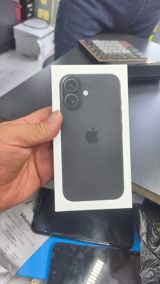 Apple iPhone 16 Black 128GB/8GB — I Phone