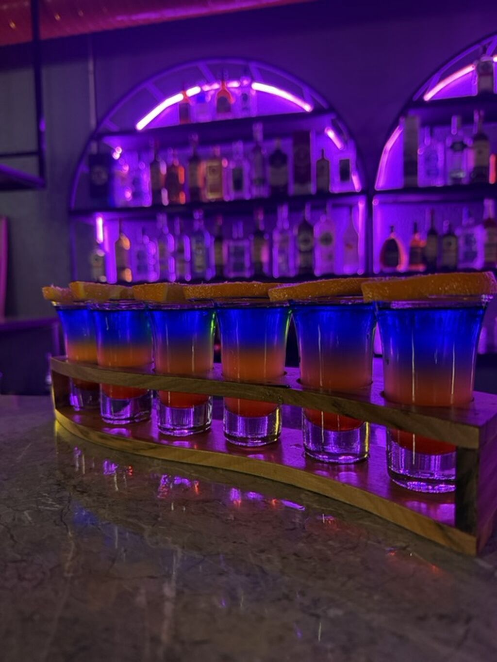 Barmen, 22 yaş, 5 ildən artıq təcrübə — İş, Sumqayıt (7)