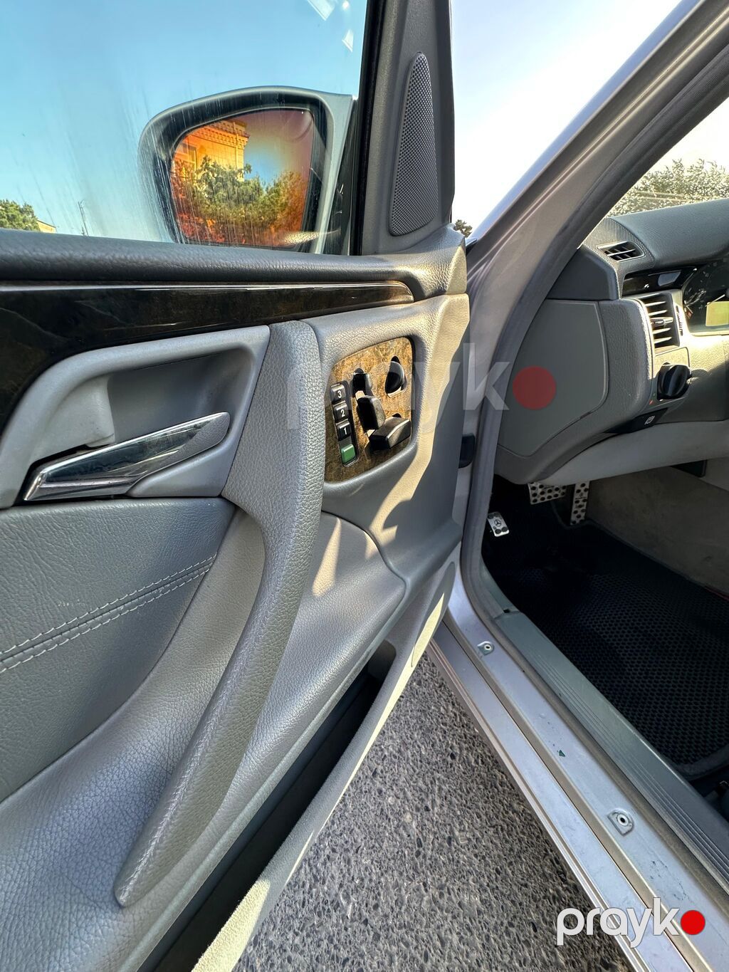 Mercedes-Benz E 320: 3.2 l | 2002 il Sedan 99-CN-619 — Avtomobillər, Bakı (4)