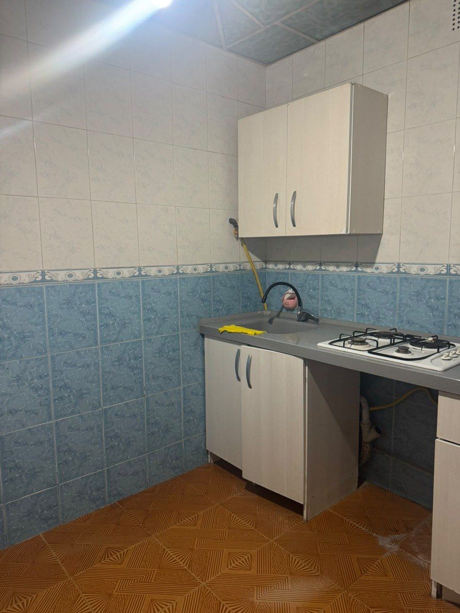 İcarəyə verilir 2 otaqlı köhnə tikili 65 m² — Mənzil, Bakı (9)