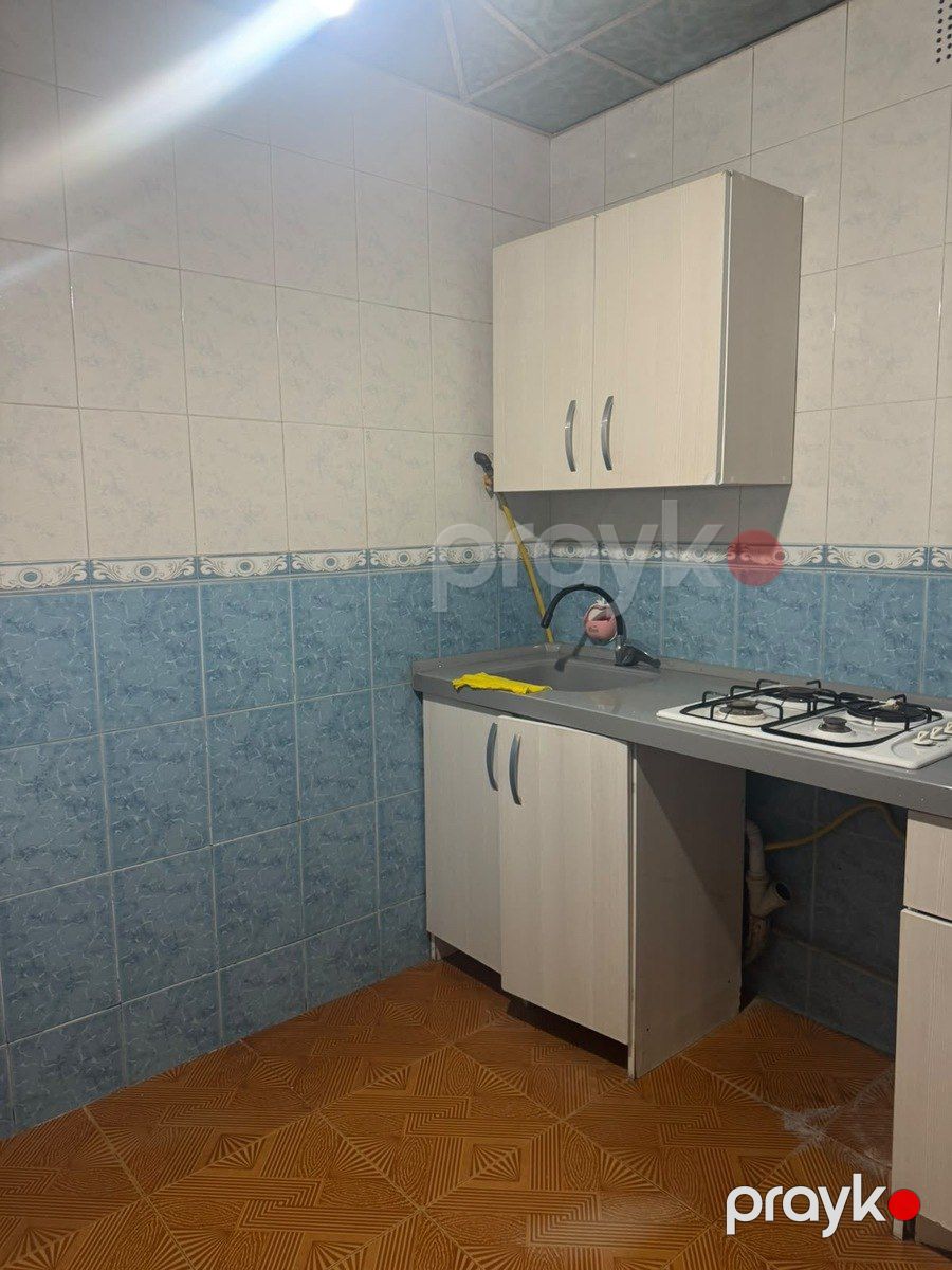İcarəyə verilir 2 otaqlı köhnə tikili 65 m² — Mənzil, Bakı (9)