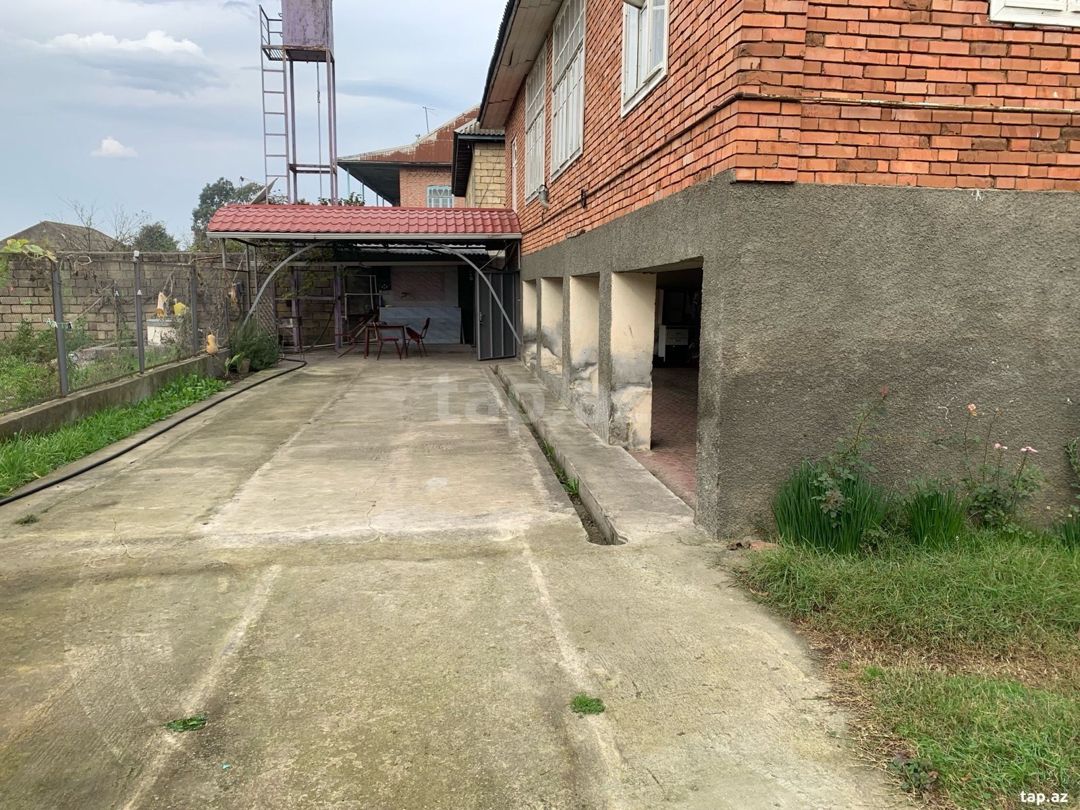 Həyət evi, Lənkəran ş. — Daşınmaz əmlak, Lənkəran