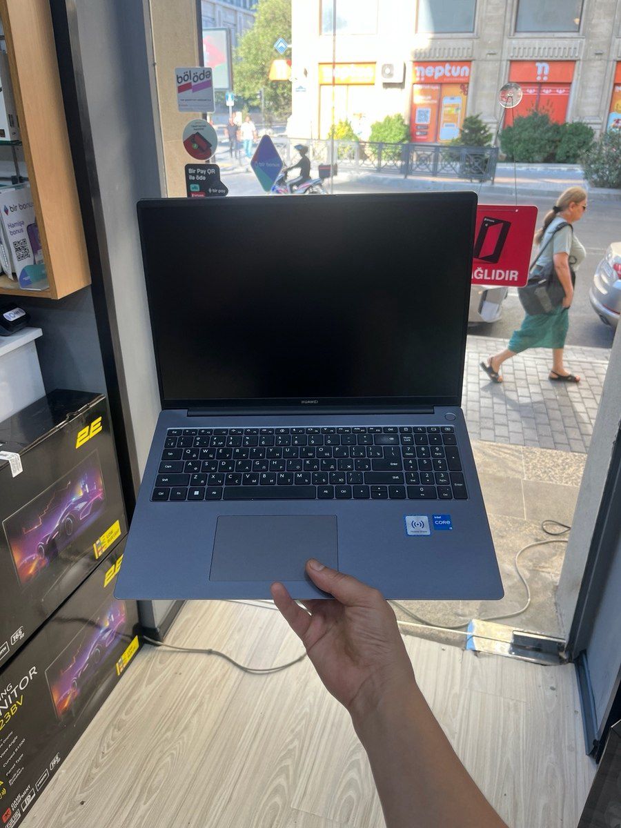 Huawei D16 — Elektronika, Bakı