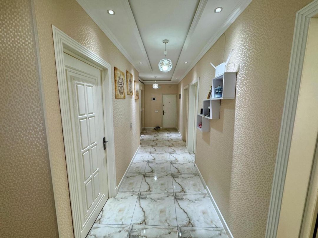 Satılır 5 otaqlı köhnə tikili 120 m² — Mənzil, Bakı (9)