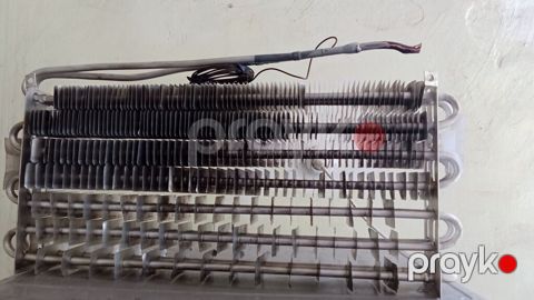 Daewoo Nofros soyuducusunun buzxanası, heç bir problemi yoxdur — Bakı