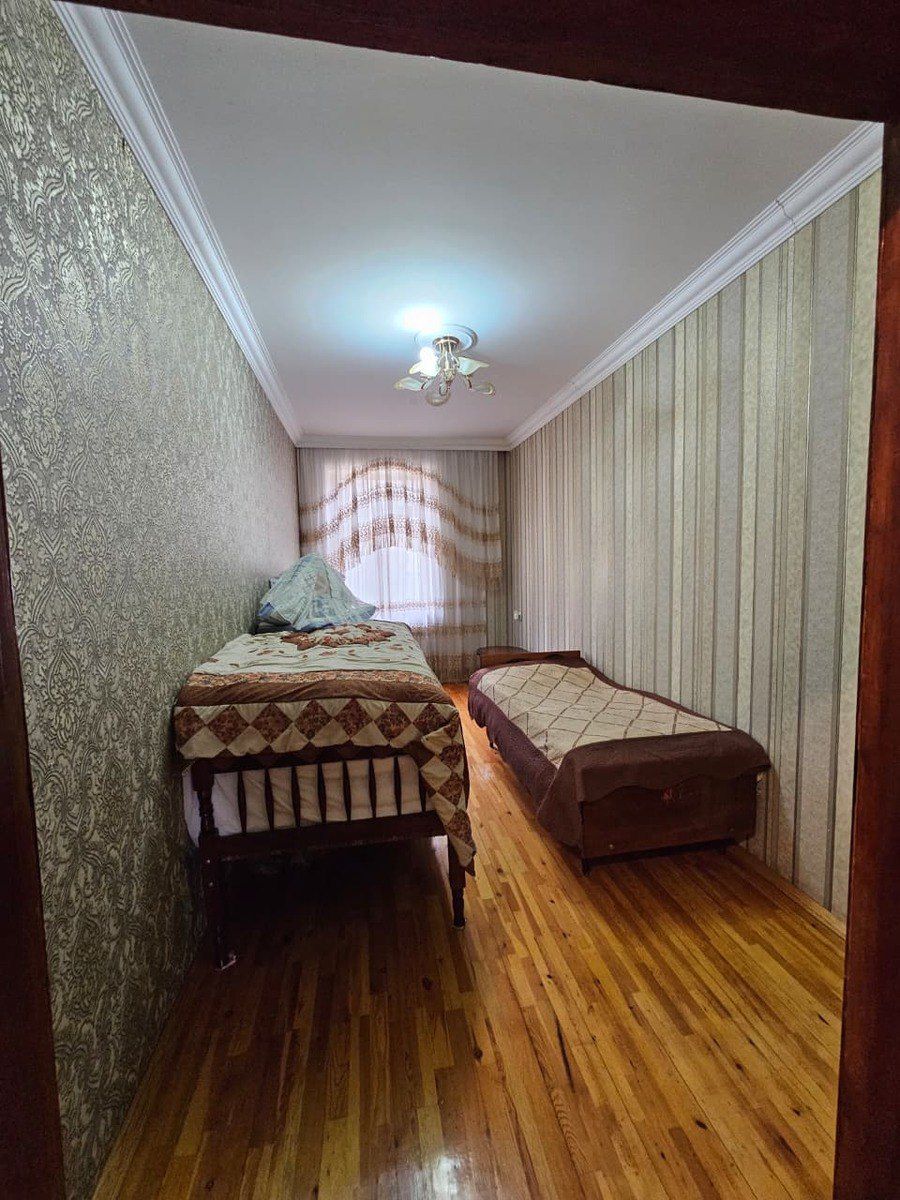 Satılır 5 otaqlı həyət evi/bağ evi 200 m² — Ev, villa, Bakı (12)