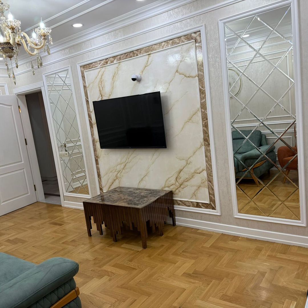 Satılır 3 otaqlı köhnə tikili 100 m² — Mənzil, Bakı (3)