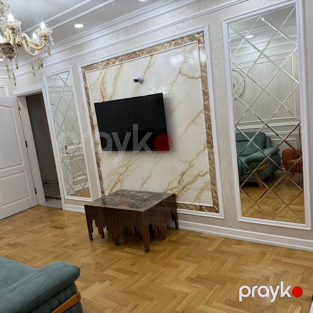 Satılır 3 otaqlı köhnə tikili 100 m² — Mənzil, Bakı (3)