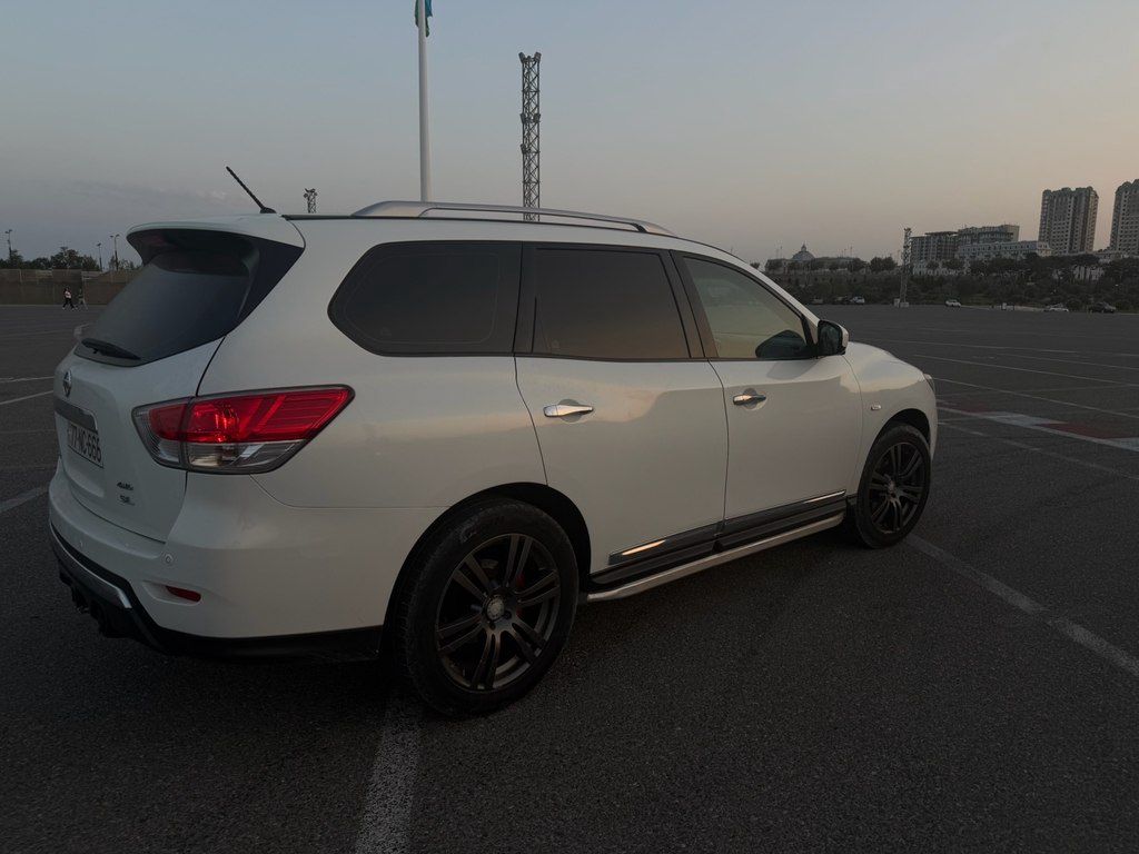 Nissan Pathfinder, 3.5 L, 2013 il, 183 500 km — Avtomobillər, Bakı (6)