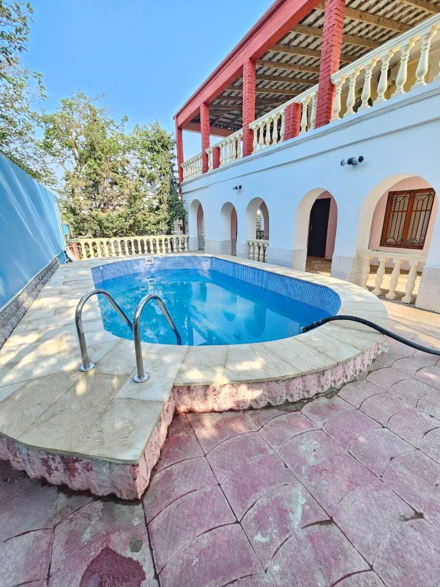 Satılır 4 otaqlı həyət evi/bağ evi 200 m² — Ev, villa, Bakı (4)