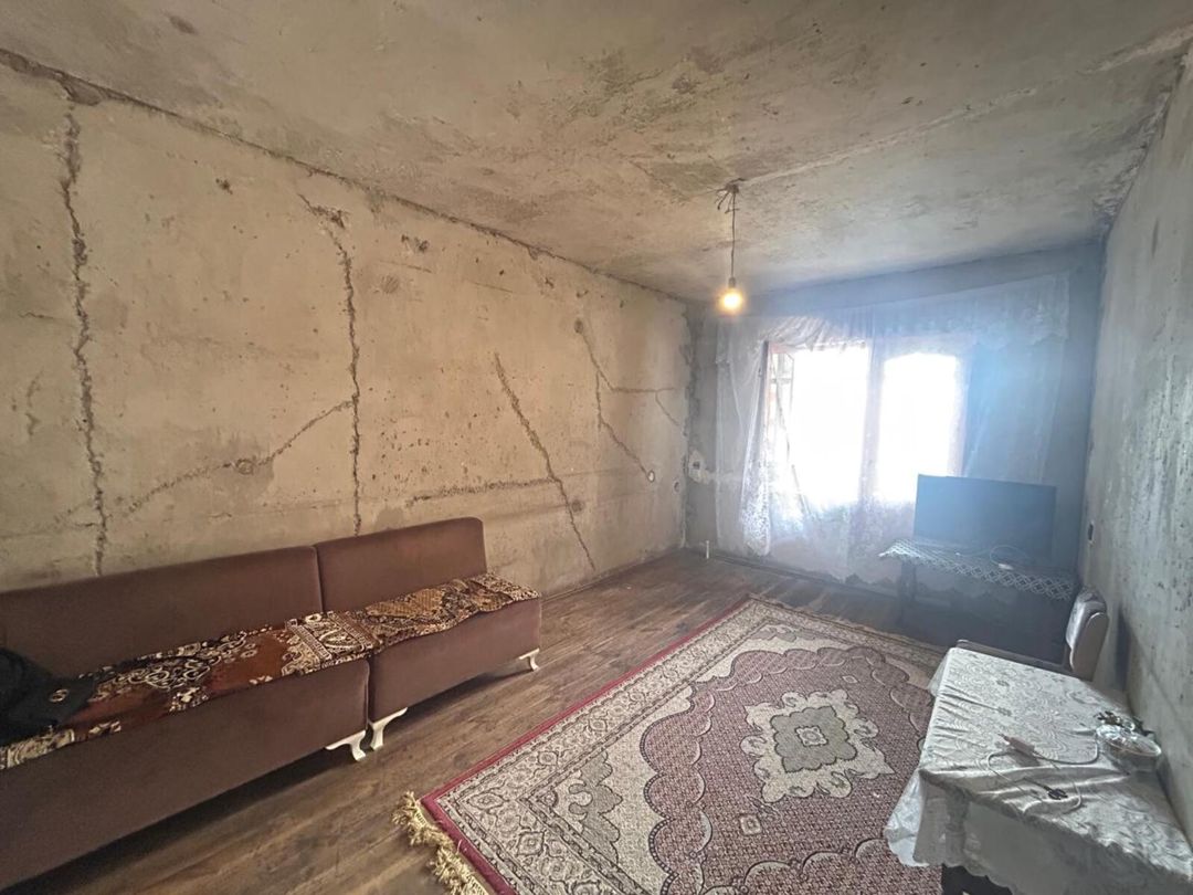 Satılır 4 otaqlı köhnə tikili 105 m² — Mənzil, Bakı (2)