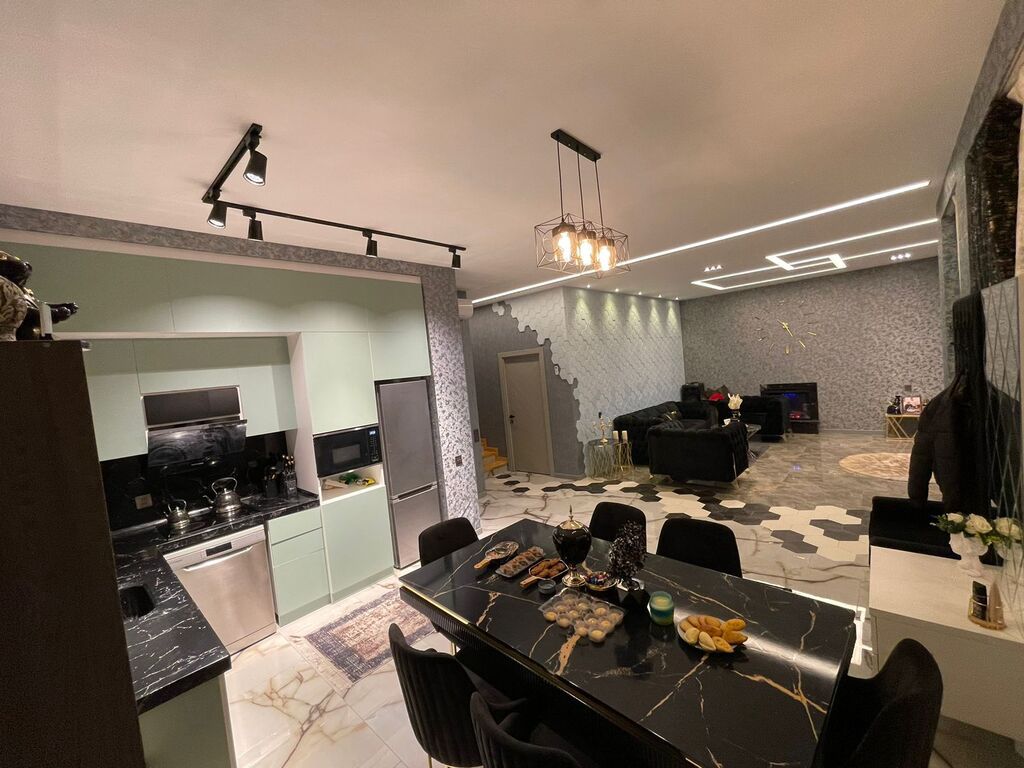 İcarəyə verilir həyət evi/bağ evi 250 m² — Ev, villa, Bakı (3)