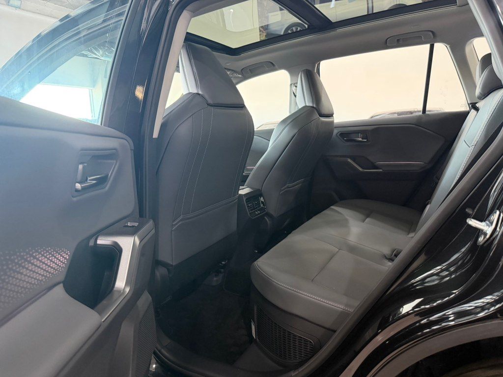 Toyota Wildlander, 2.0 L, 1.6 kWh, 2026 il, yeni — Avtomobillər, Bakı (12)