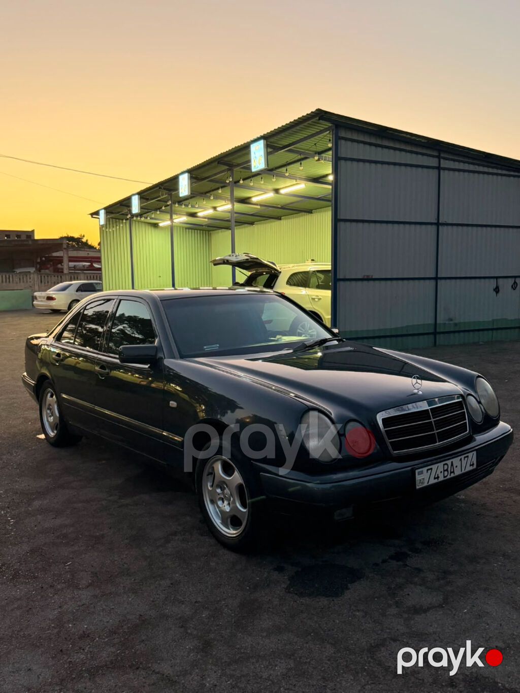 Mercedes-Benz E 240: 2.4 l | 1998 il Sedan 74-BA-174 — Avto, Bakı (2)