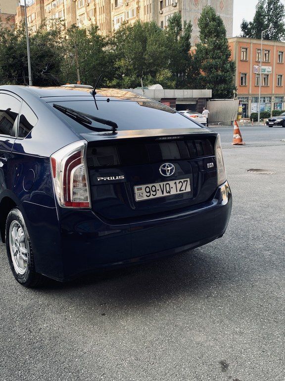 Toyota Prius, 1.8 L, 1.3 kWh, 2013 il, 280 000 km — Avtomobillər, Bakı (5)