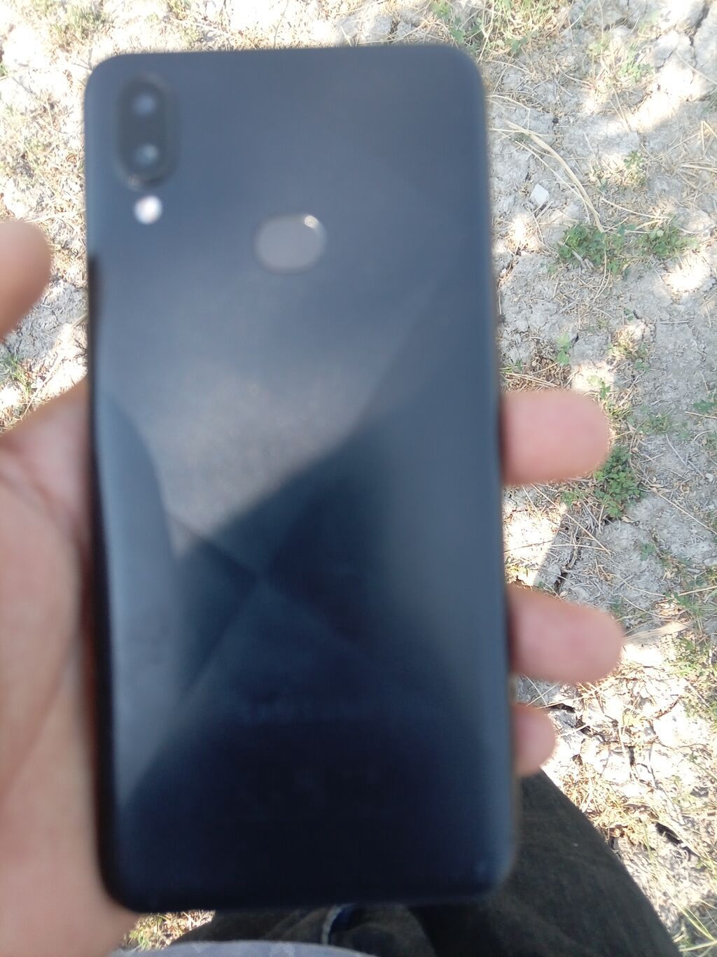 Smartfon – qara rəngli, ön tərəfdə damla tipli kamera çıxıntısı olan — Elektronika, Neftçala (2)