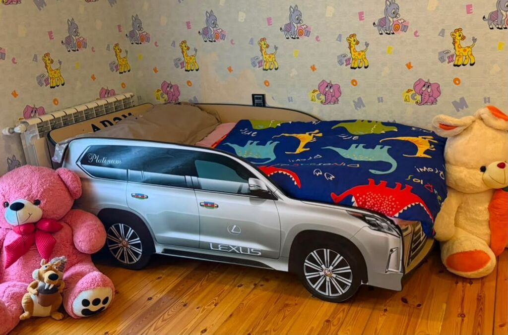 Uşaq otağı üçün avtomobil dizaynlı kravat mawin 110 azn tecili satilir