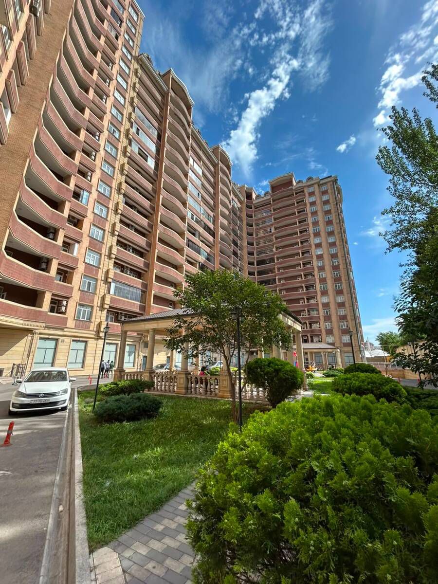 Satılır 3 otaqlı yeni tikili 130 m² — Mənzil, Bakı (8)