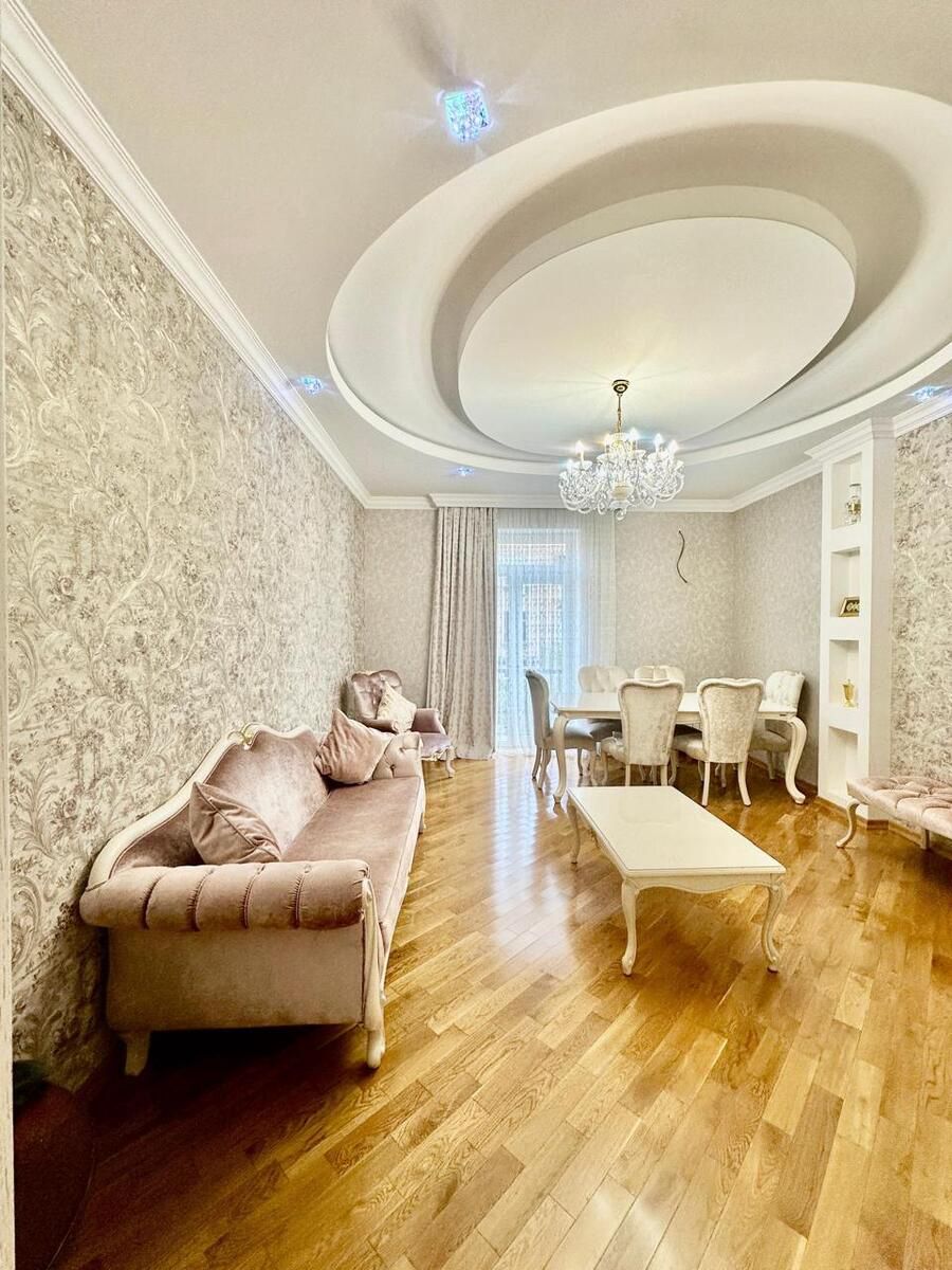 Satılır 3 otaqlı köhnə tikili 100 m² — Mənzil, Bakı (2)