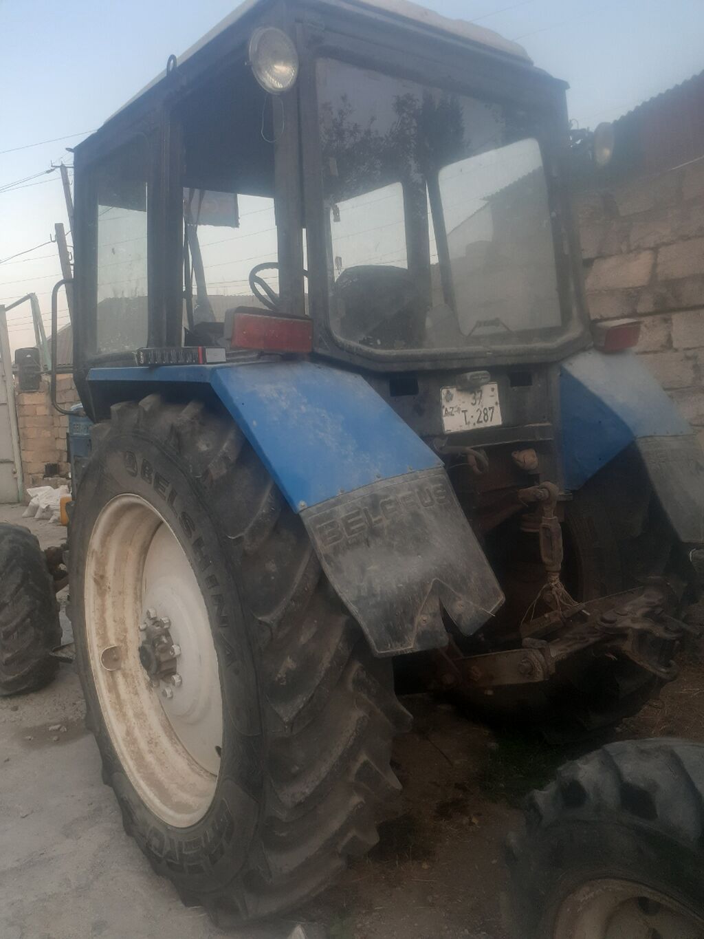 Minsk Traktor Zavodu (MTZ) Belarus 892 traktor - Güc sinfi: 80–90 — Traktorlar, Bakı