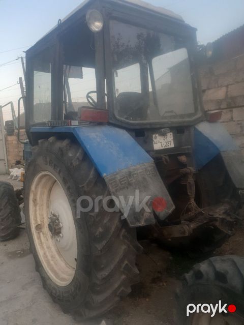 Minsk Traktor Zavodu (MTZ) Belarus 892 traktor - Güc sinfi: 80–90 — Bakı