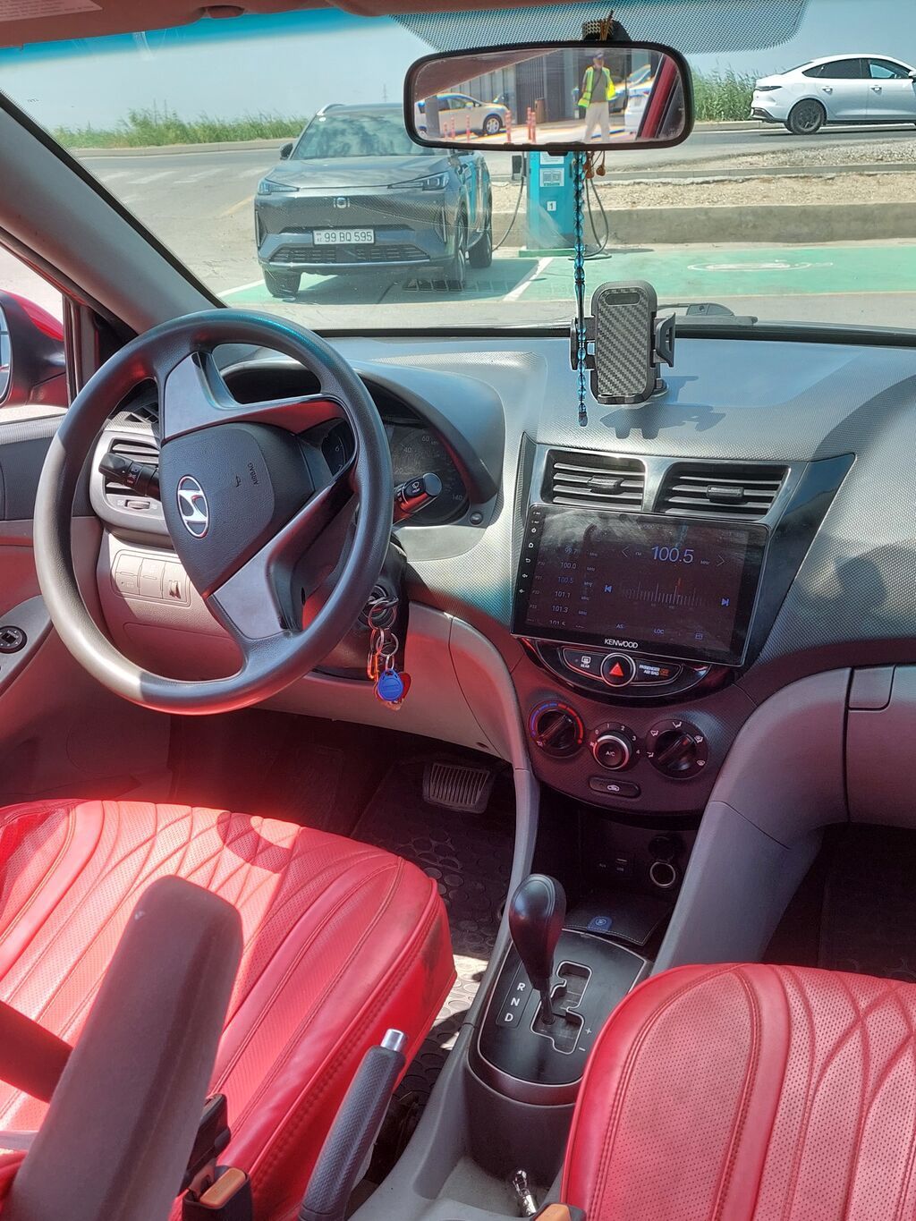 Hyundai Accent: 1.6 l | 2017 il Sedan — Avto, Bakı (6)