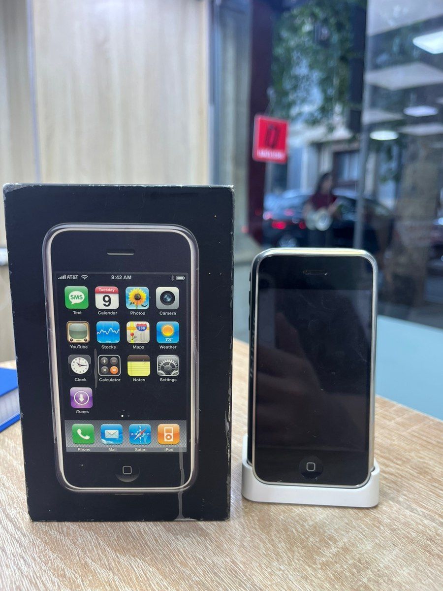 Apple iPhone 1 — Mallar, Bakı