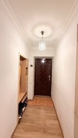 İcarəyə verilir 2 otaqlı köhnə tikili 65 m² — Real estate