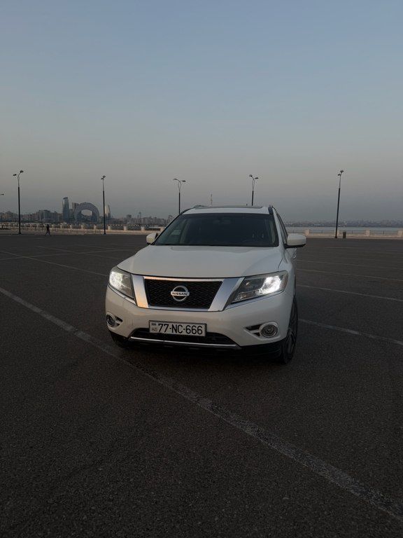 Nissan Pathfinder, 3.5 L, 2013 il, 183 500 km — Avtomobillər, Bakı