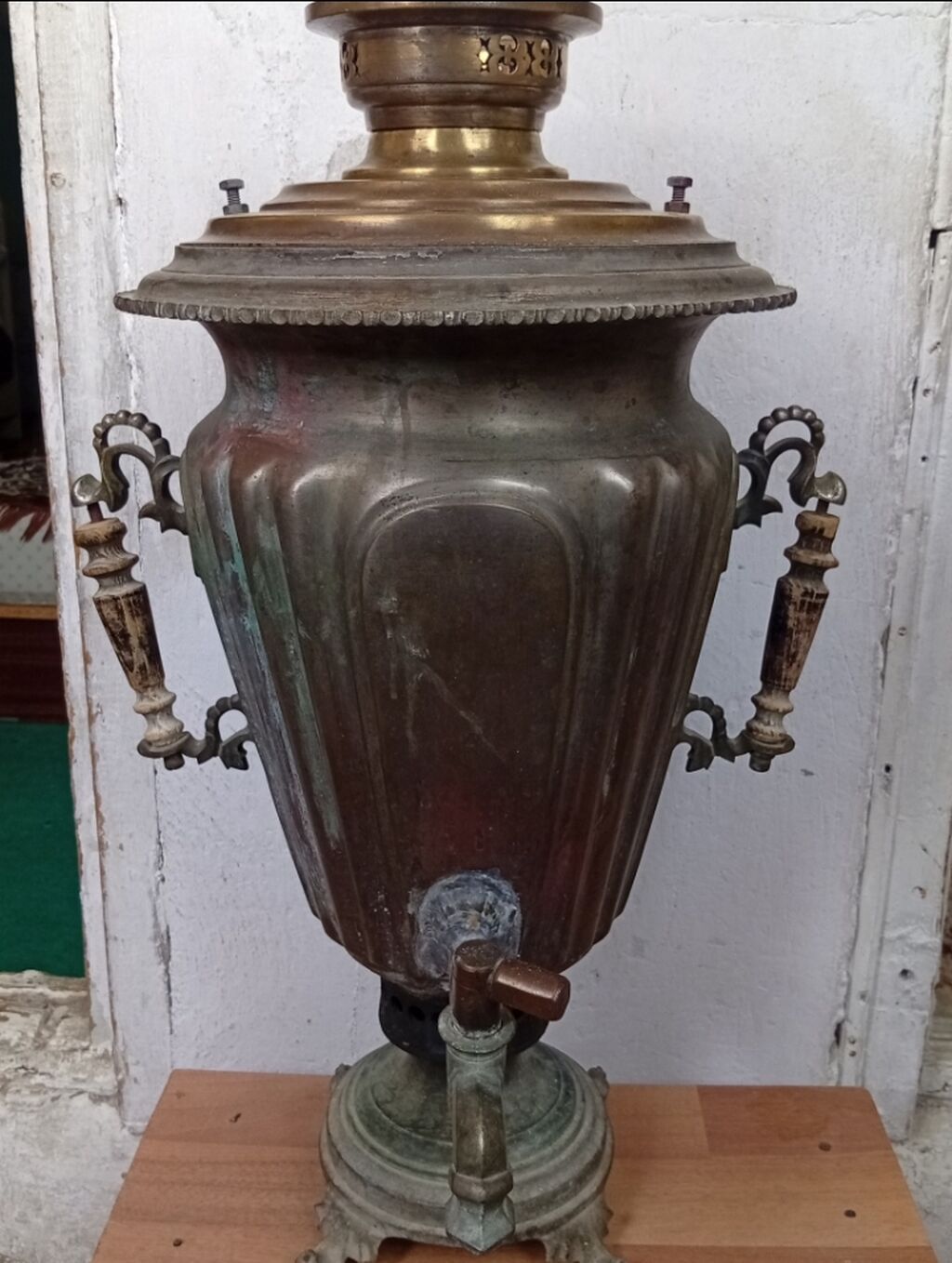 Qədim samovar, 1870 il, Mis — Mallar, Digah