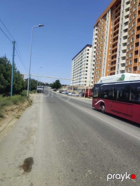 Satılır 3 otaqlı yeni tikili 105 m²