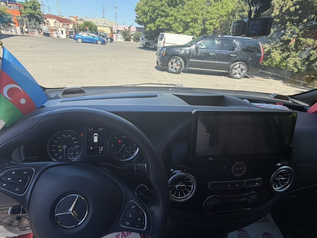 Mercedes-Benz V-Class: 2.2 l | 2021 il Mikroavtobus — Avto, Bakı (6)