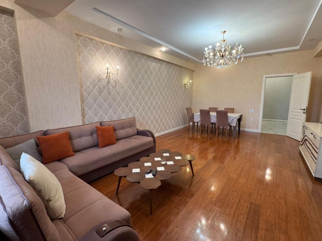 Satılır 4 otaqlı yeni tikili 187 m² — Mənzil, Bakı (4)