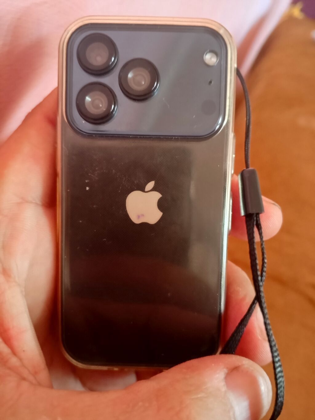 Mini smartfon – Apple üslublu dizayn - Kompakt korpus: ovuca sığan — Elektronika, Gəncə